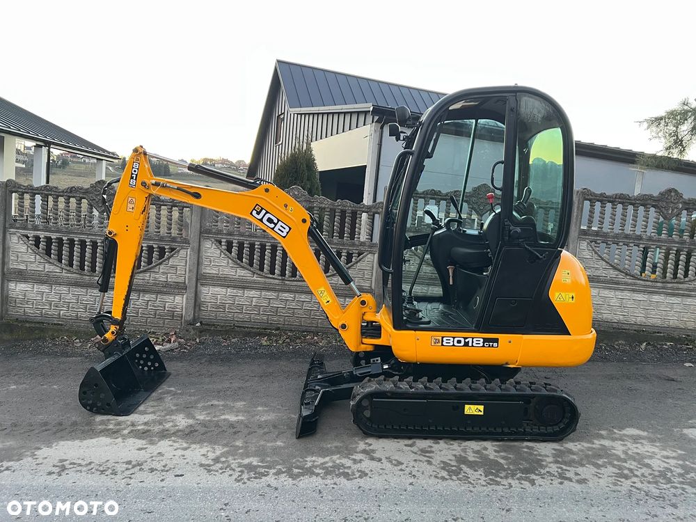 JCB 8018 CTS * Minikoparka JCB 8018 * 2 Tony * Rozsuwane Podwozie * Nowe Gąsienice * Stan IDEALNY * - 8