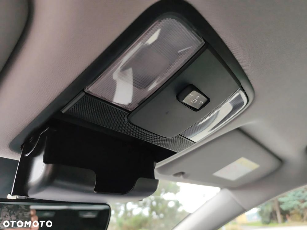 Kia XCeed 1.5 T-GDI M - 28