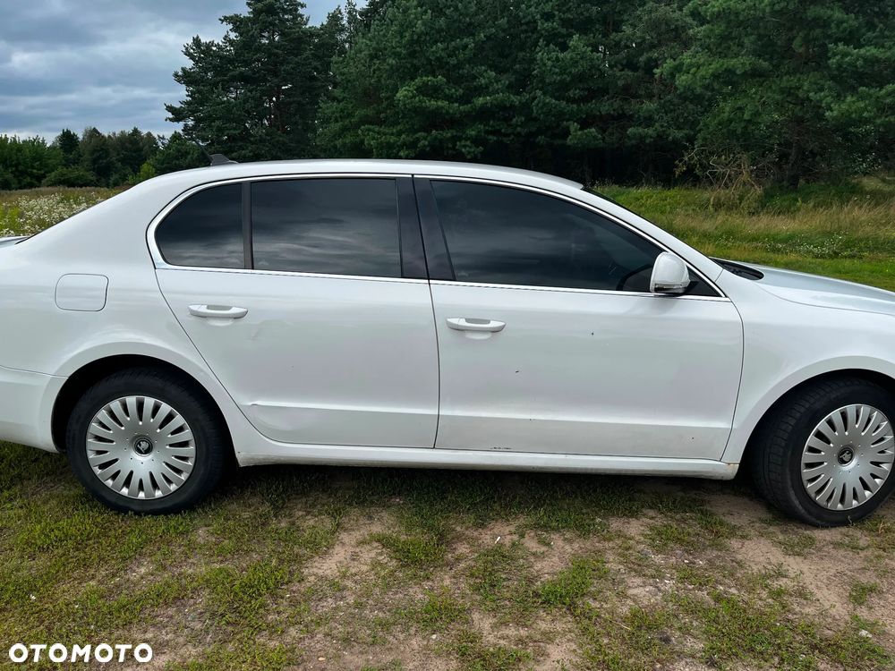 Skoda Superb 1.9 TDI Elegance - 4