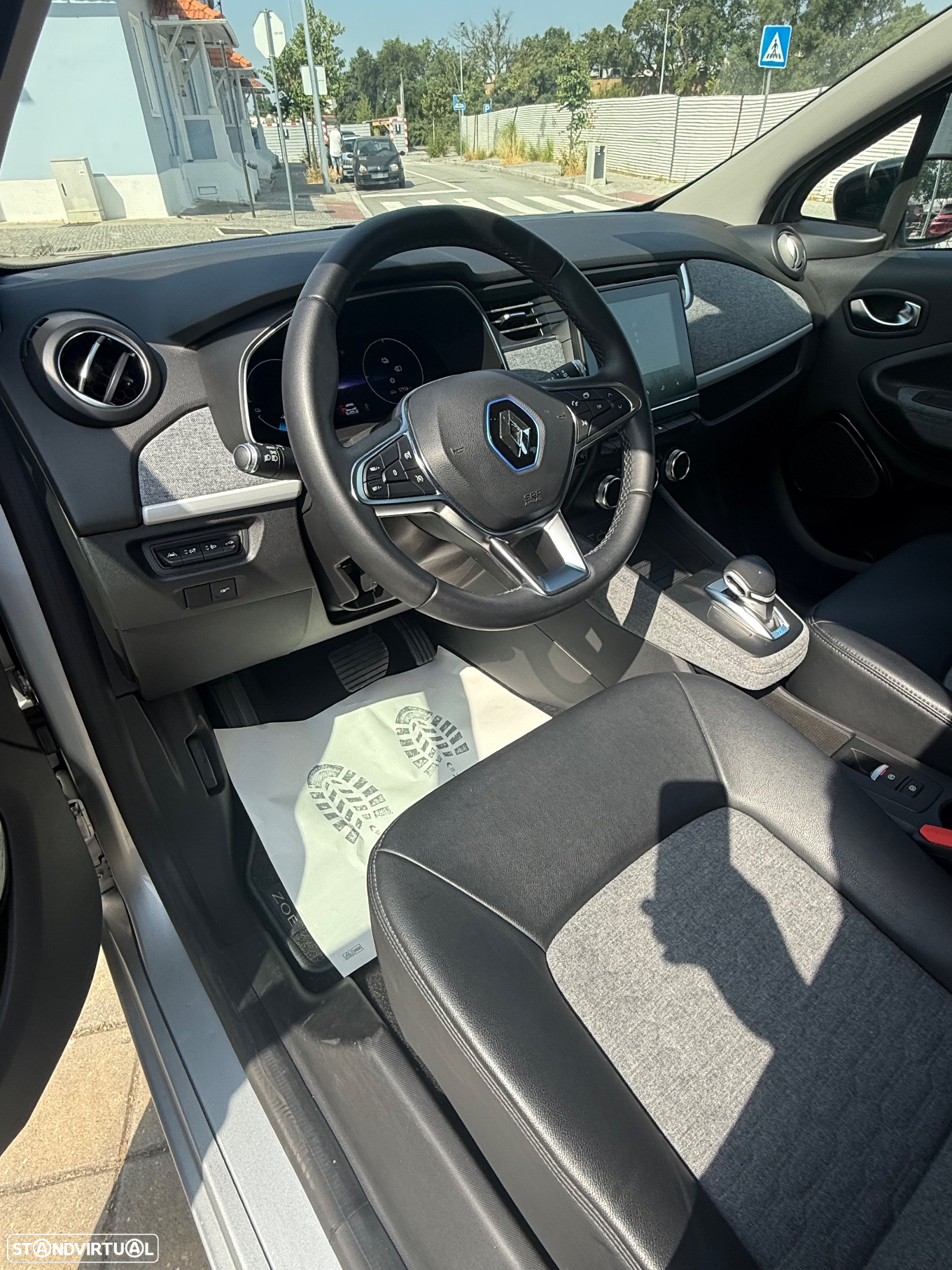 Renault Zoe (c/ Bateria) Limited 50 - 21