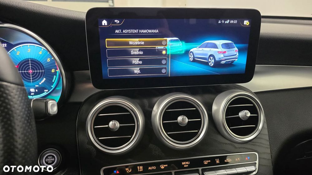 Mercedes-Benz GLC 300 de 4Matic 9G-TRONIC AMG Line Plus - 37