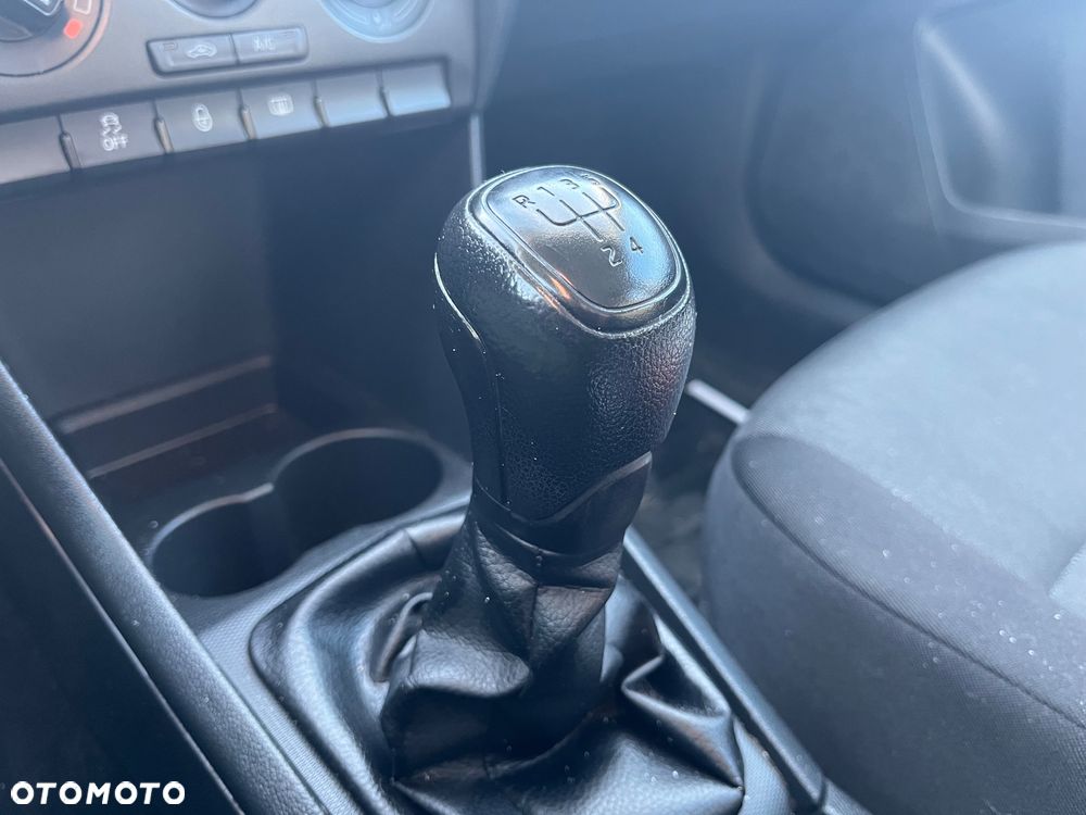 Skoda RAPID 1.6 TDI DPF Active Max - 20