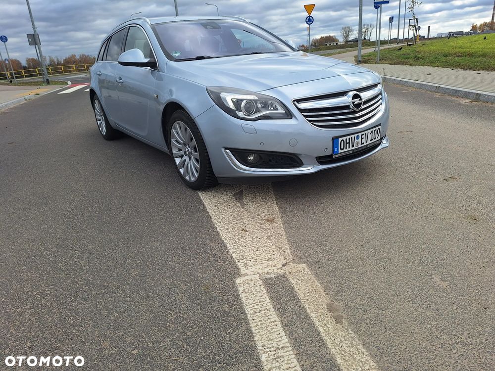Opel Insignia 1.6 SIDI Turbo Sports Tourer Business Edition - 3
