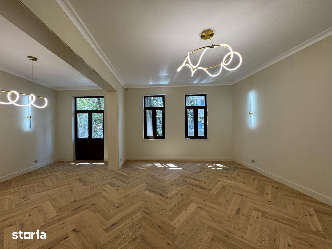 4 camere | Mihai Eminescu -Piata Romana | vila interbelica — fotografia 1