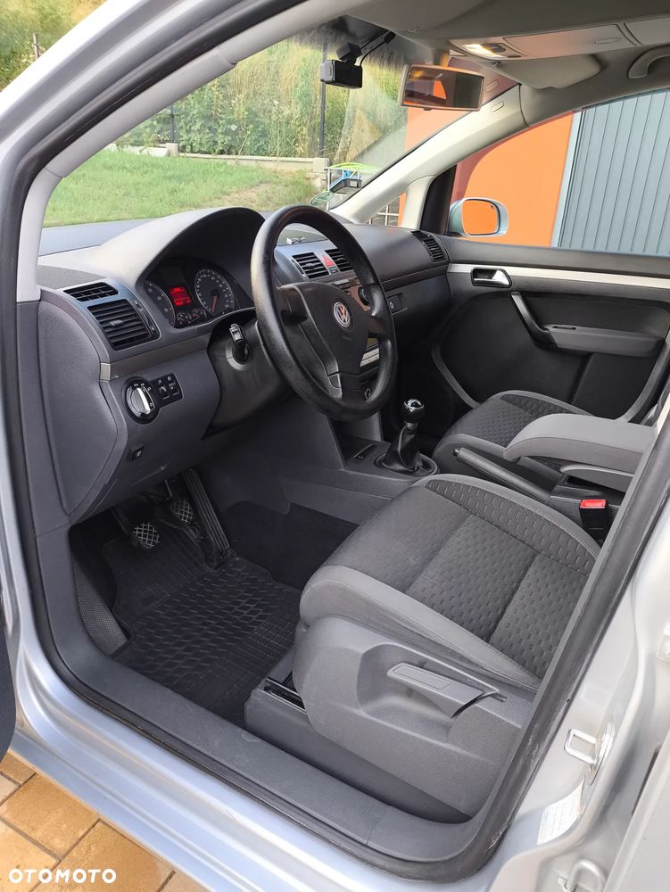 Volkswagen Touran 1.6 United - 14