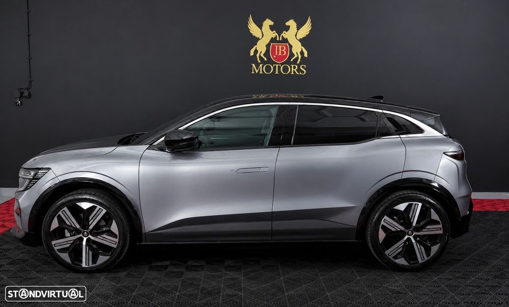 Renault Mégane E-Tech - 2