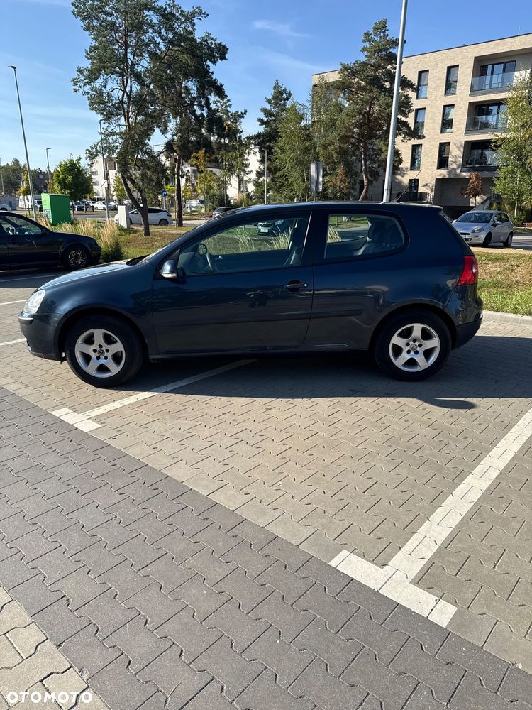 Volkswagen Golf - 3
