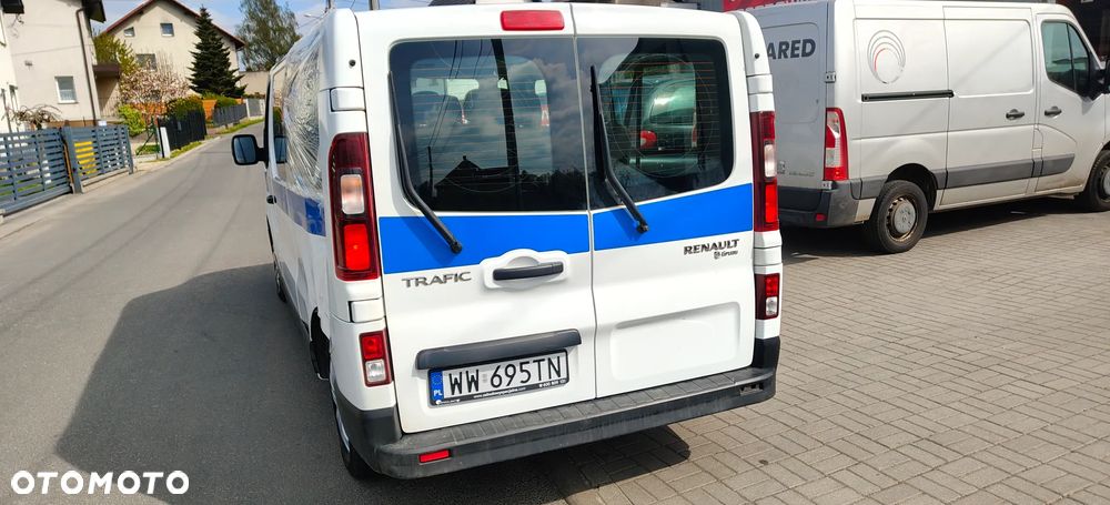 Renault Trafic 2.0 dCi - 5