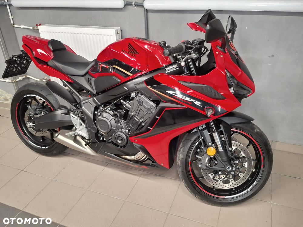 Honda CBR - 11