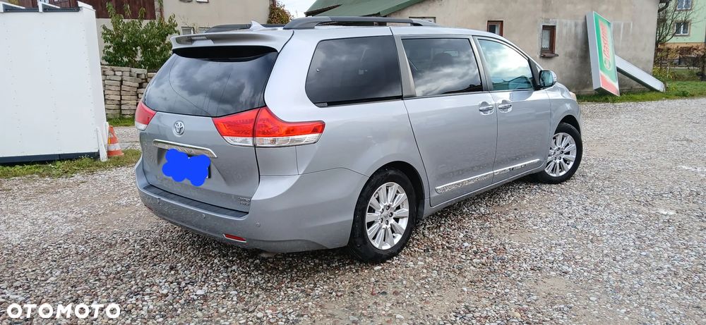 Toyota Sienna 3.5 V6 Limited AWD - 4