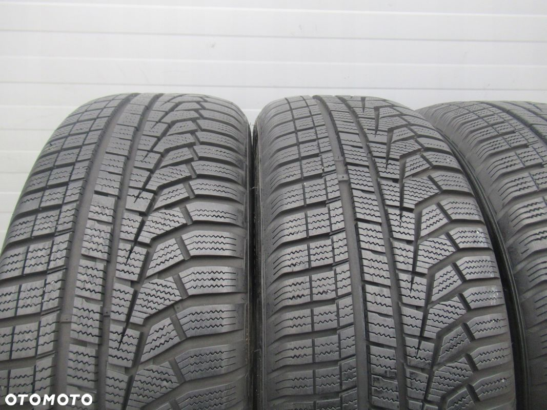 OPONY ZIMA 4szt HANKOOK WINTER I'CEPT EVO 2 SUV 235/60R17 106H - 2