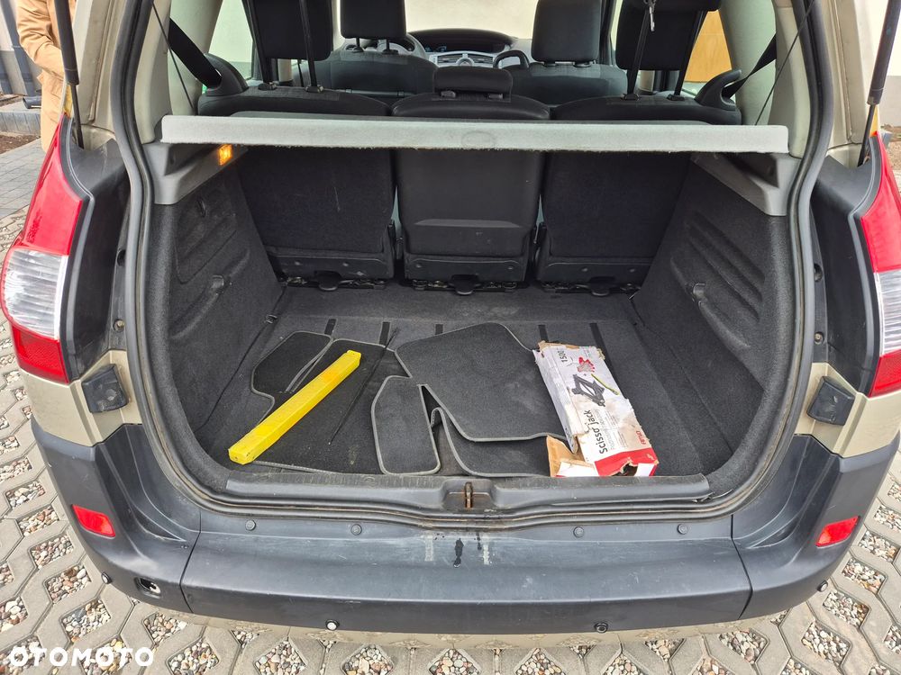 Renault Scenic 1.6 16V Pack Authentique - 7