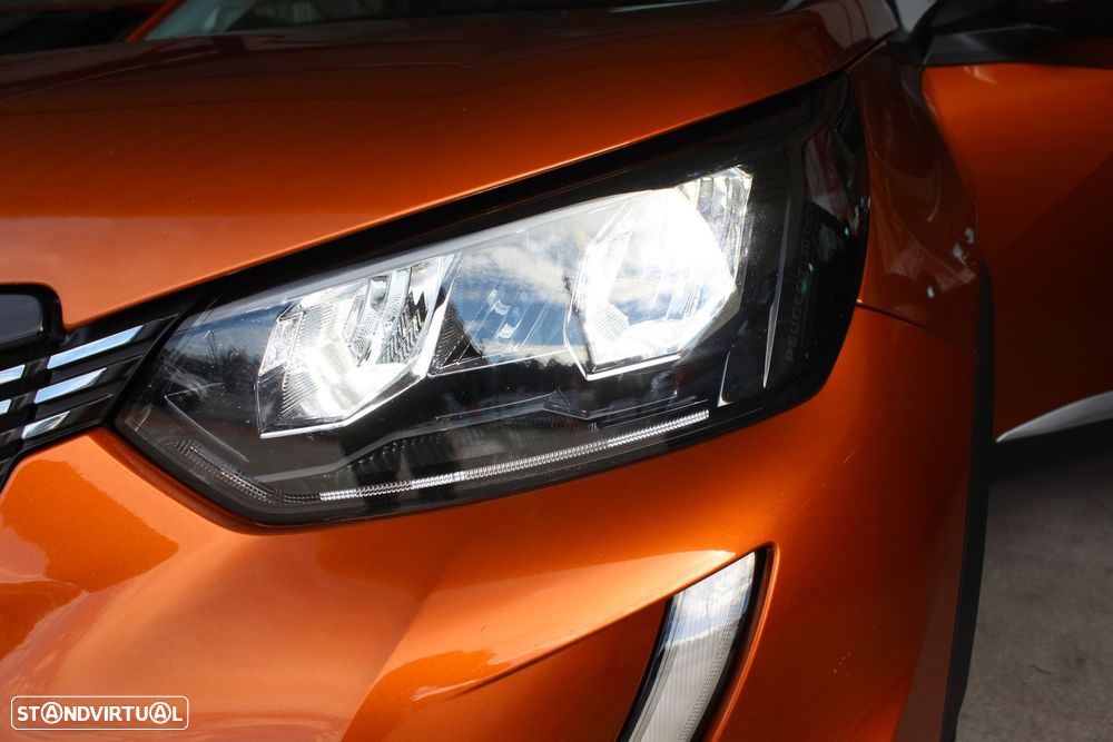 Peugeot 2008 1.2 PureTech Allure Pack - 22