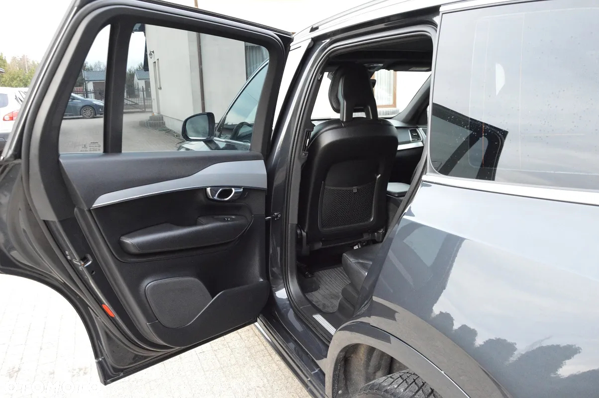 Volvo XC 90 - 27