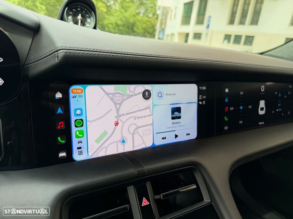 Porsche Taycan Cross Turismo Turbo - 47