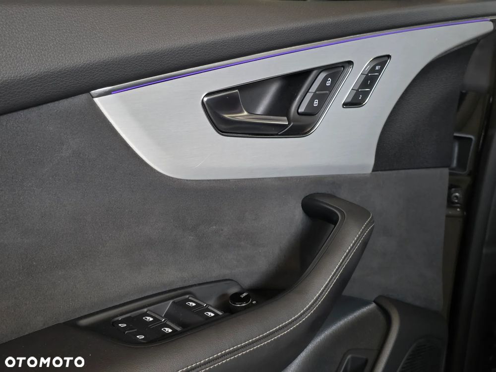 Audi Q8 50 TDI mHEV Quattro Black Edition Tiptronic - 27