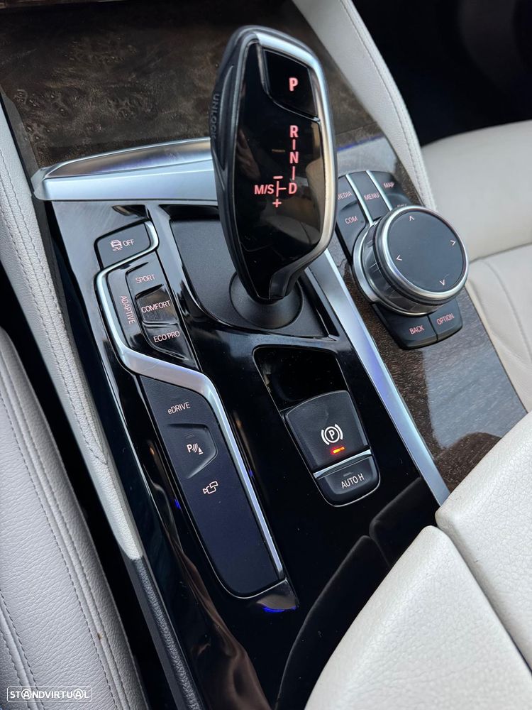 BMW 530 e iPerformance Pack M - 20