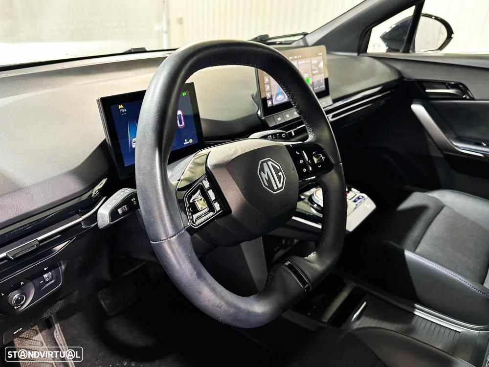 MG MG4 77 kWh Extended Range Luxury - 19