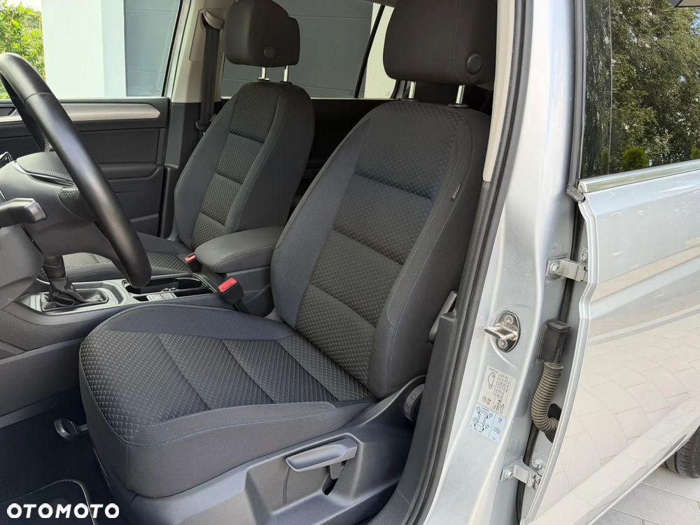 Volkswagen Touran 2.0 TDI BMT Comfortline Plus DSG - 9
