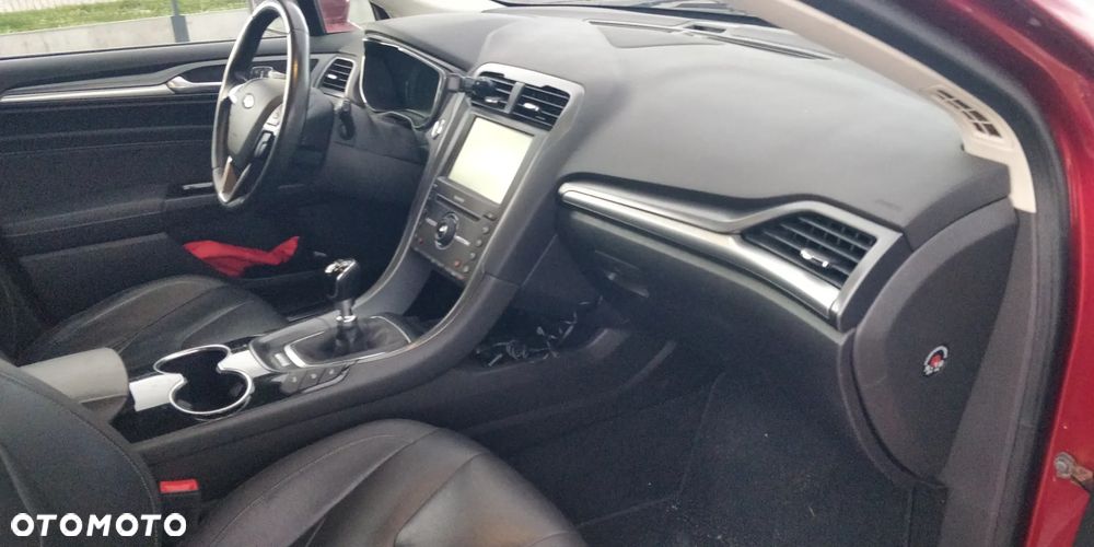 Ford Mondeo 2.0 TDCi Titanium - 12
