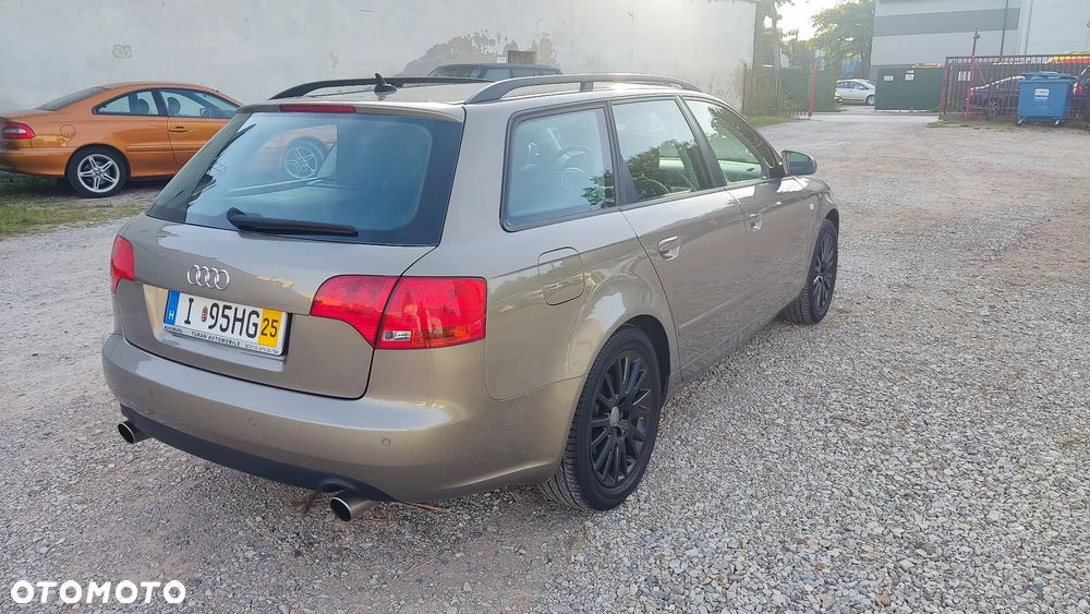 Audi A4 Avant - 4