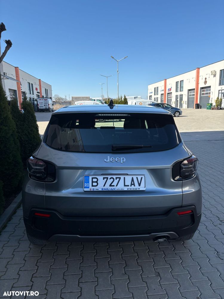 Jeep Avenger 1.2 MT6 Turbo Longitude - 2