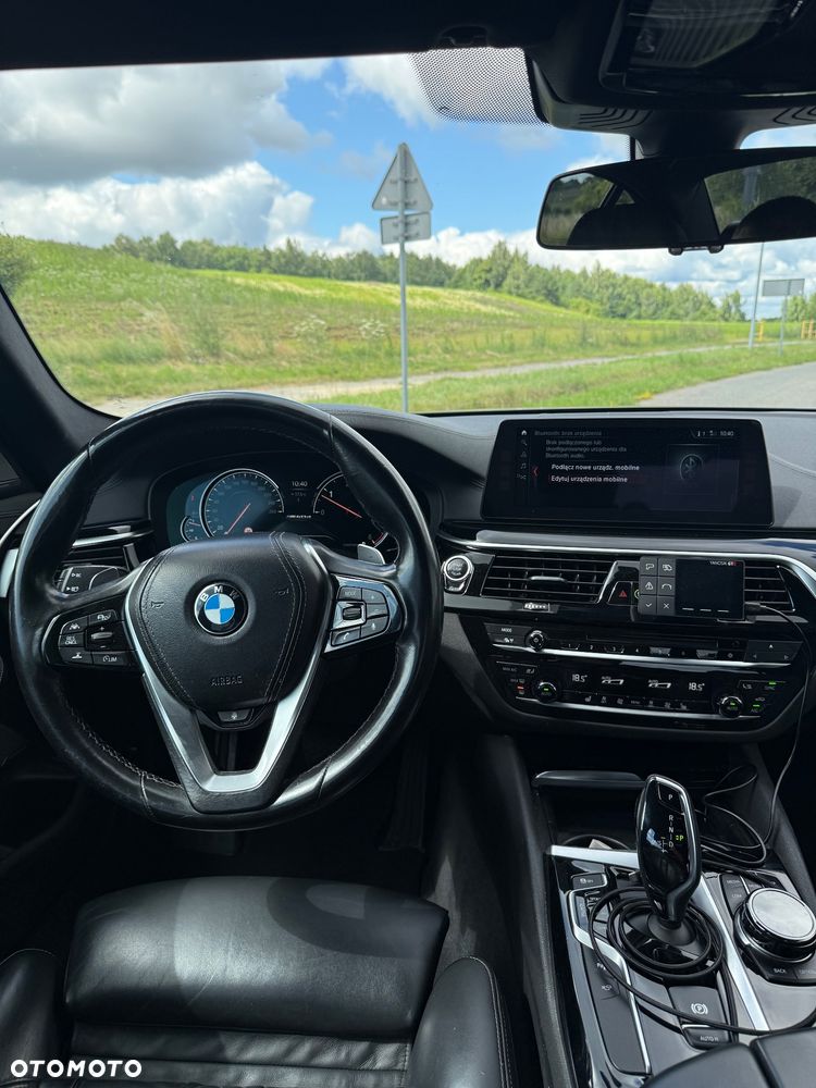 BMW Seria 5 540d xDrive Sport Line sport - 14