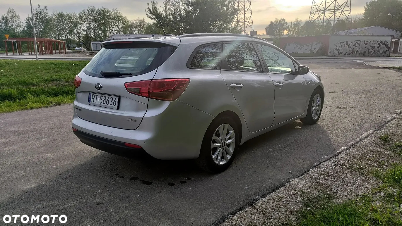 Kia Ceed SW 1.0 T-GDI 120 OPF Vision - 5