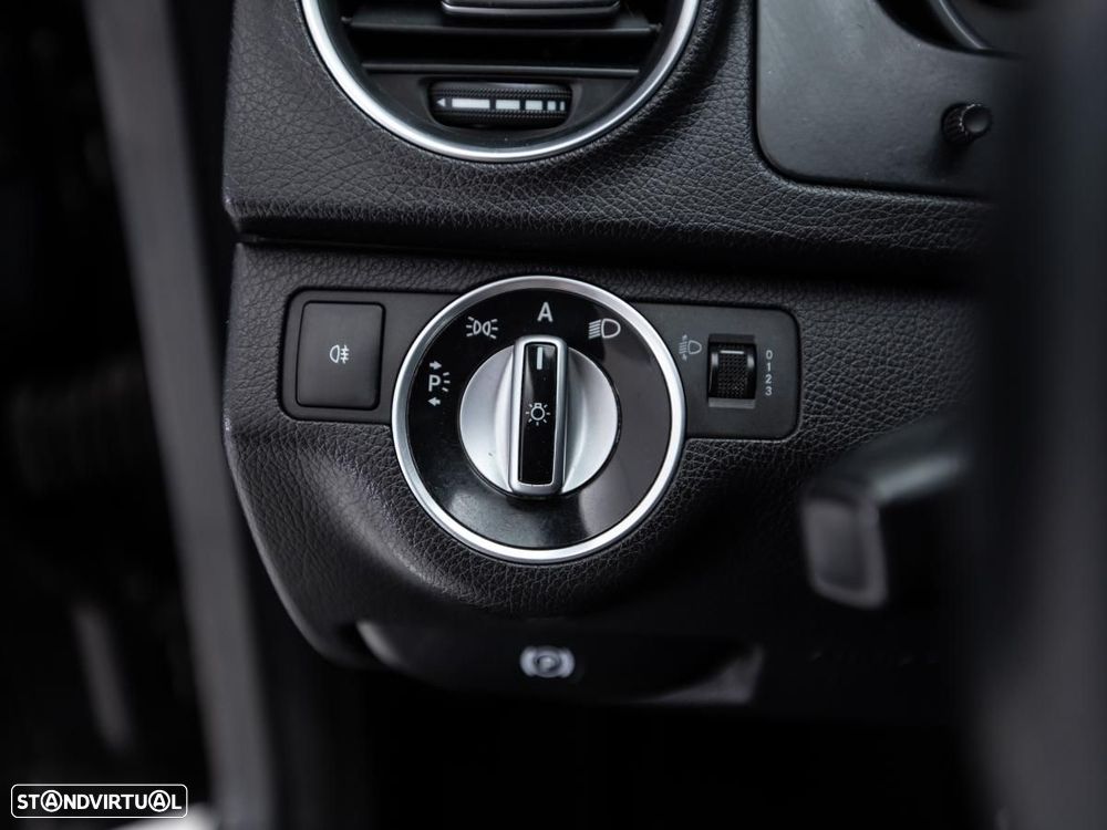 Mercedes-Benz C 220 - 14