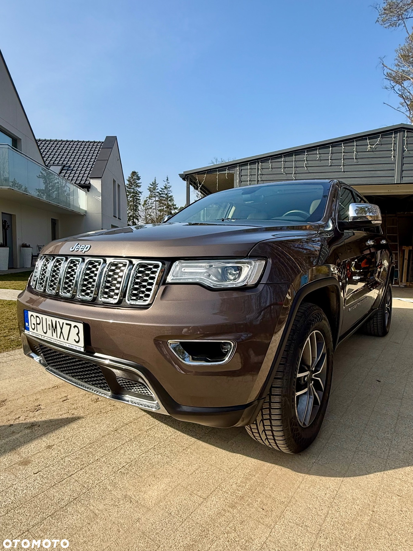 Jeep Grand Cherokee - 8