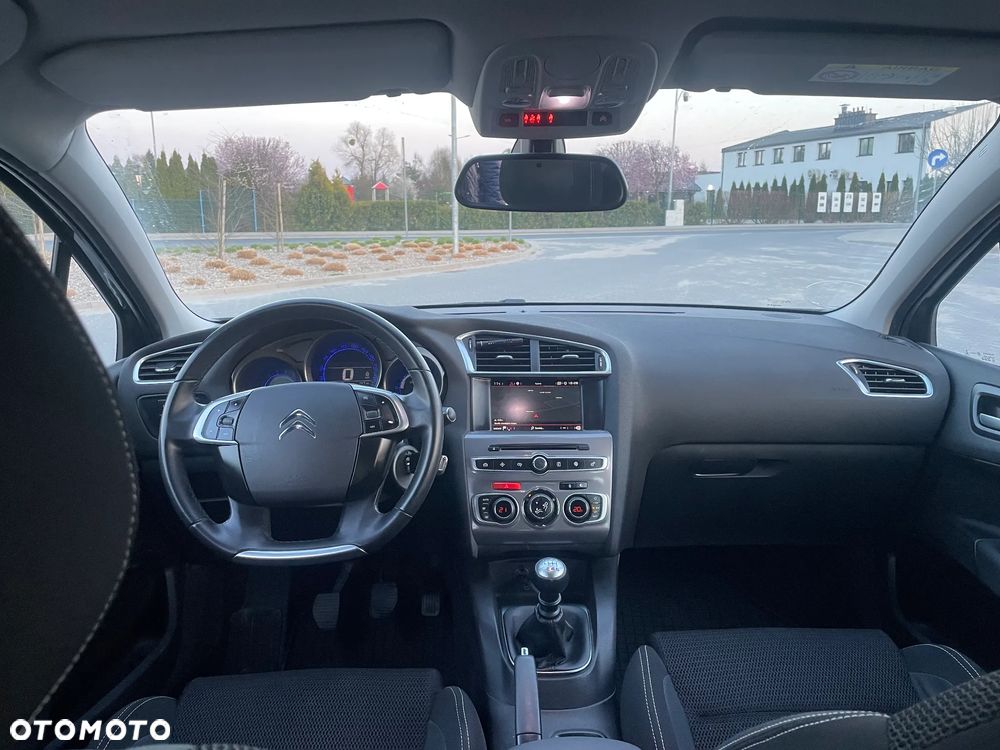 Citroën C4 1.2 e-THP Exclusive - 6