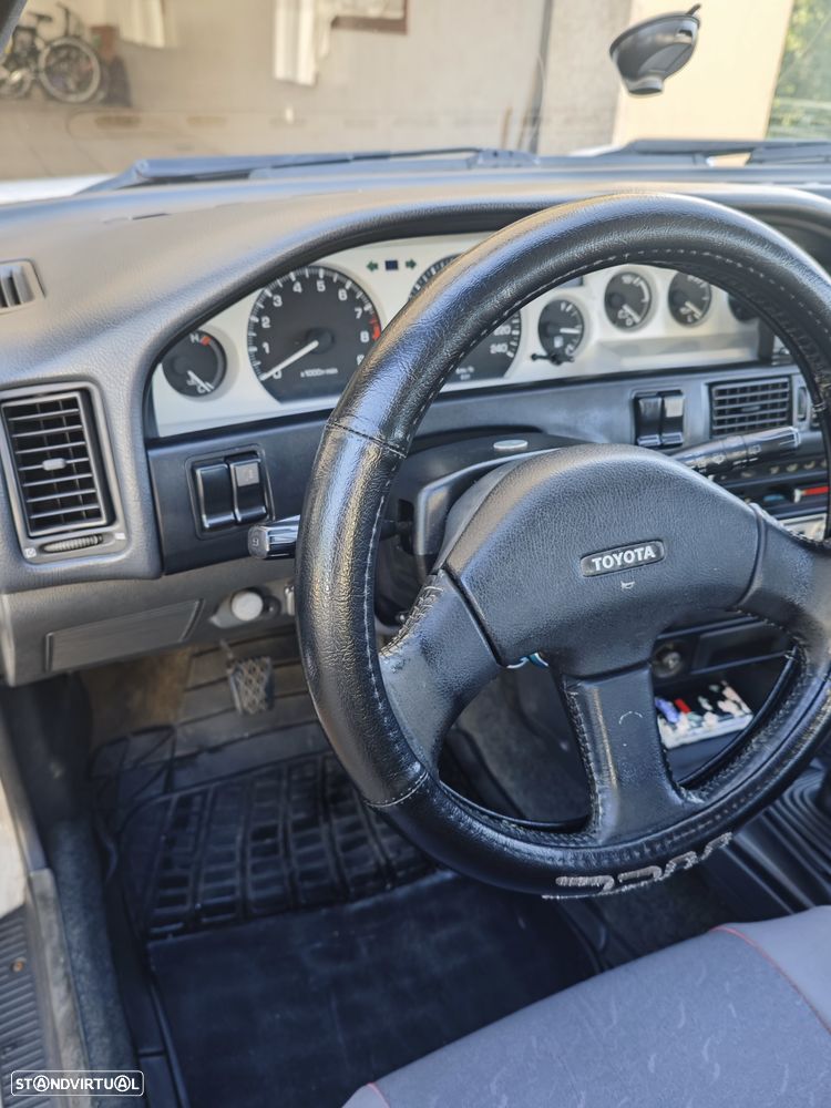 Toyota Corolla Liftback 1.3 - 8