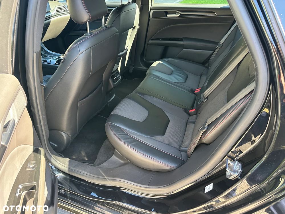 Ford Mondeo - 15