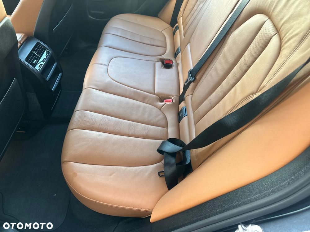 BMW X5 xDrive25d - 18
