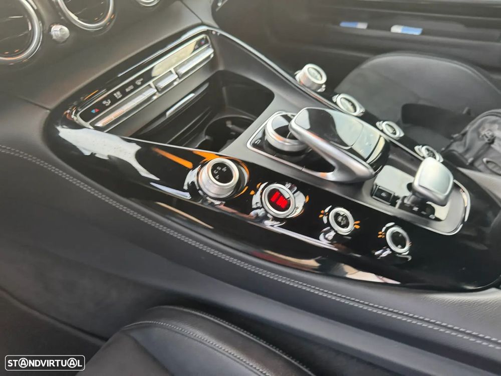 Mercedes-Benz AMG GT - 34