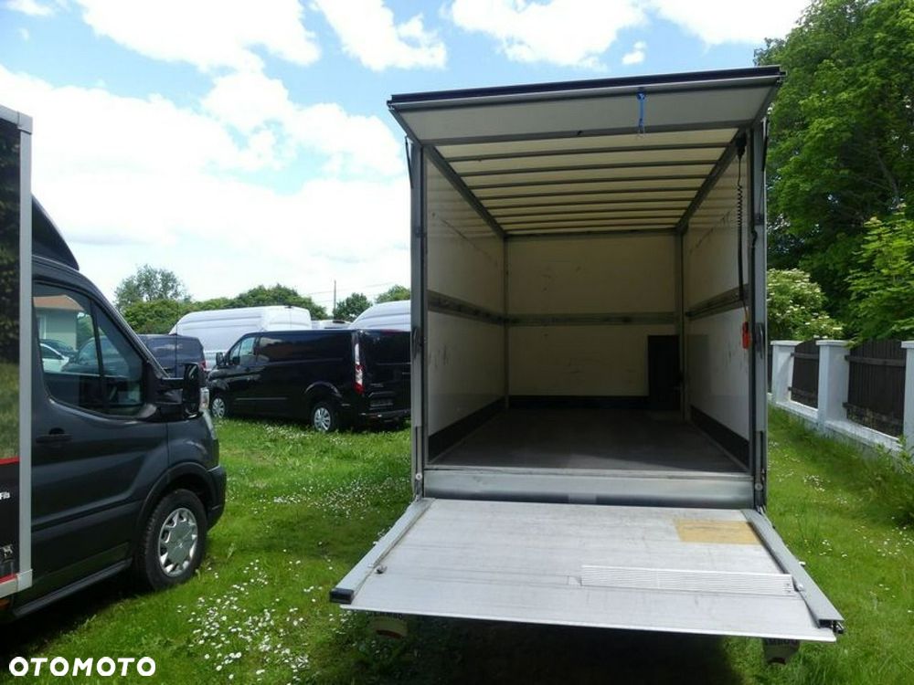 Ford Transit - 20