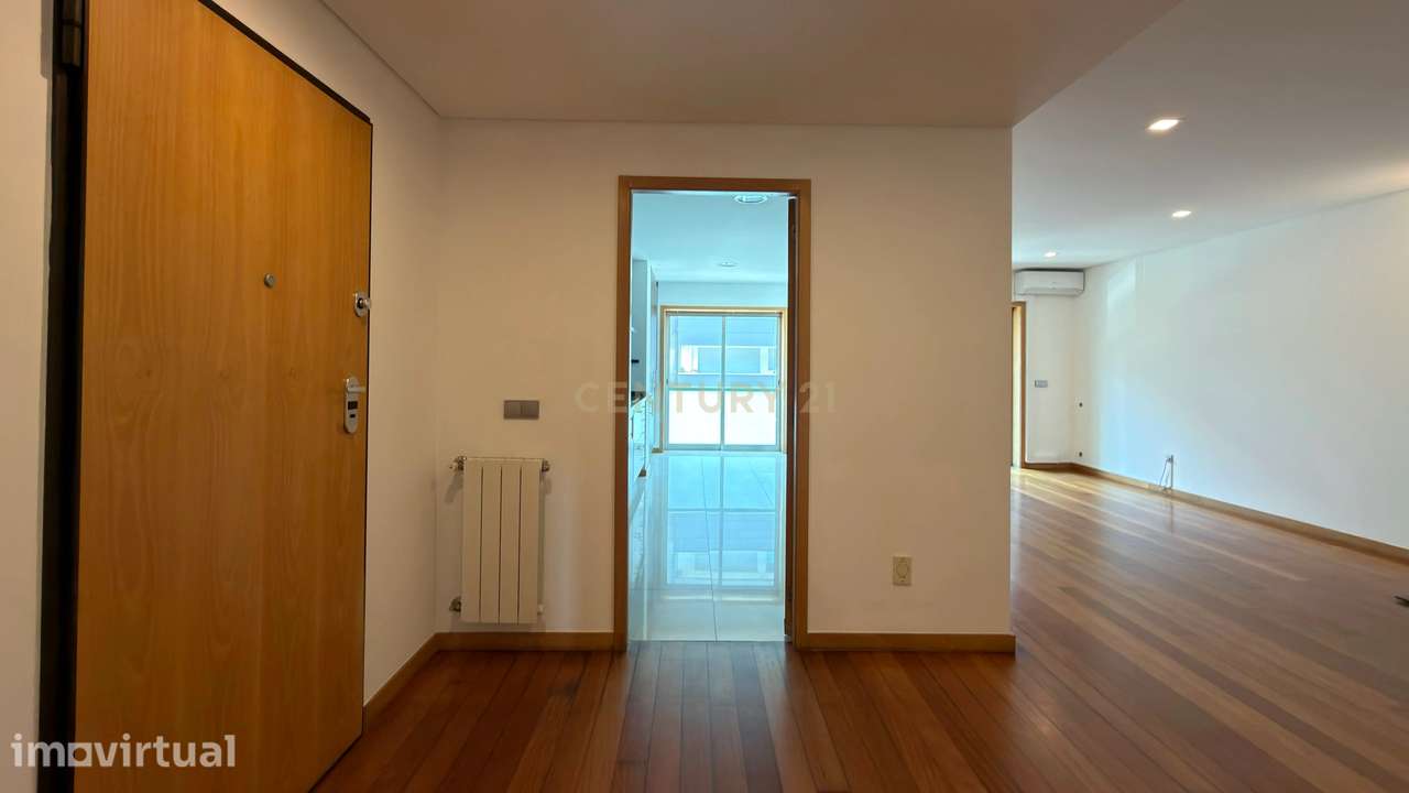 Apartamento T3 para Arrendamento | São Vicente, Braga - Grande imagem: 3/14