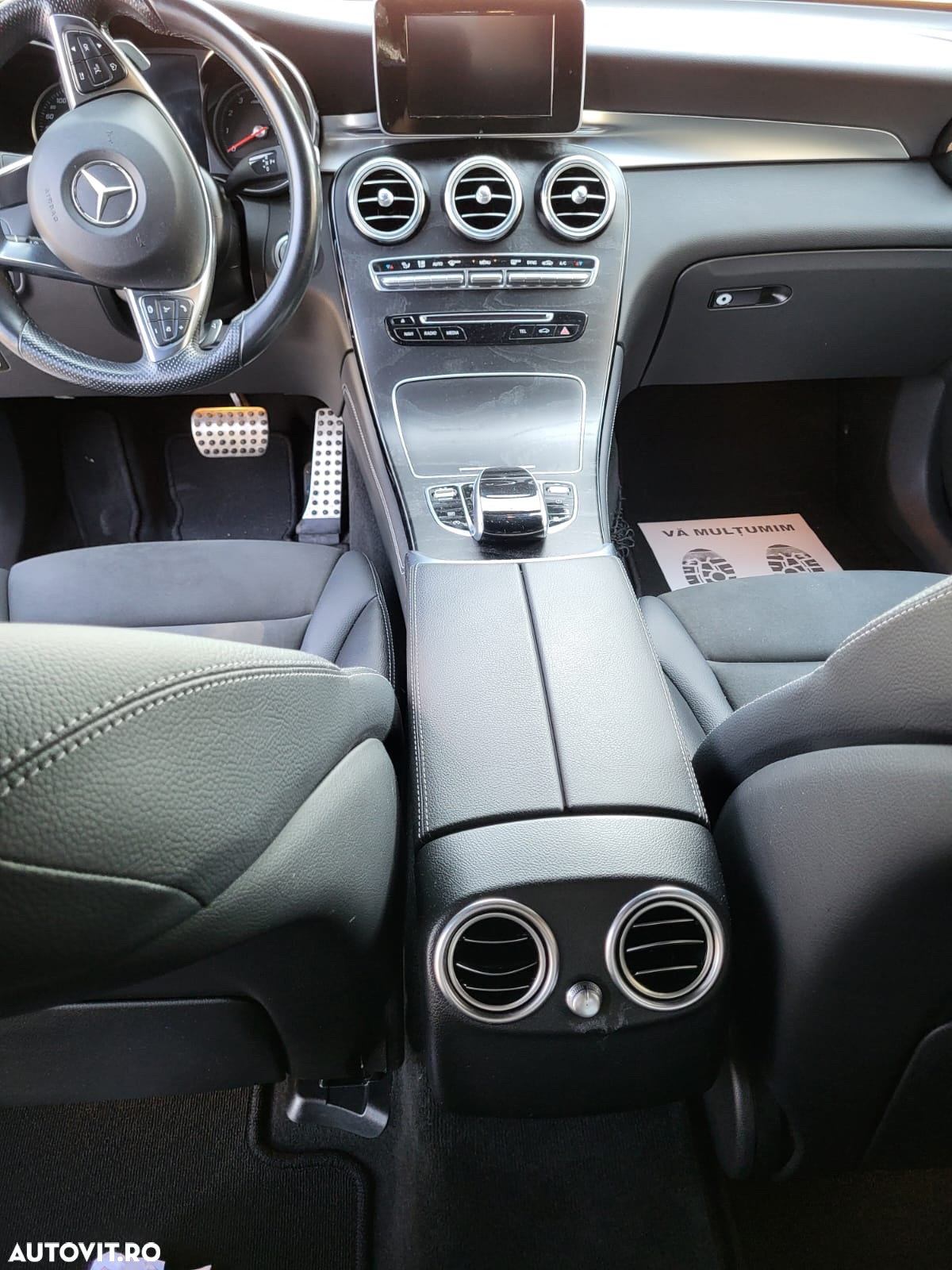 Mercedes-Benz GLC Coupe 250 4MATIC - 12
