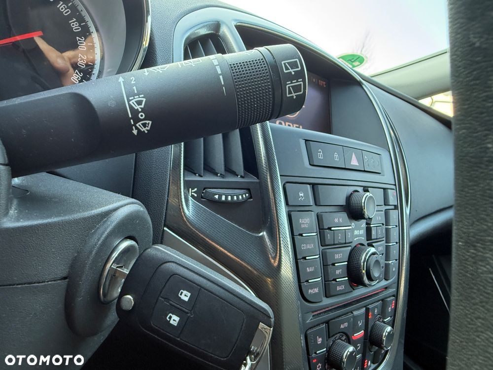 Opel Astra 1.4 T Cosmo - 19