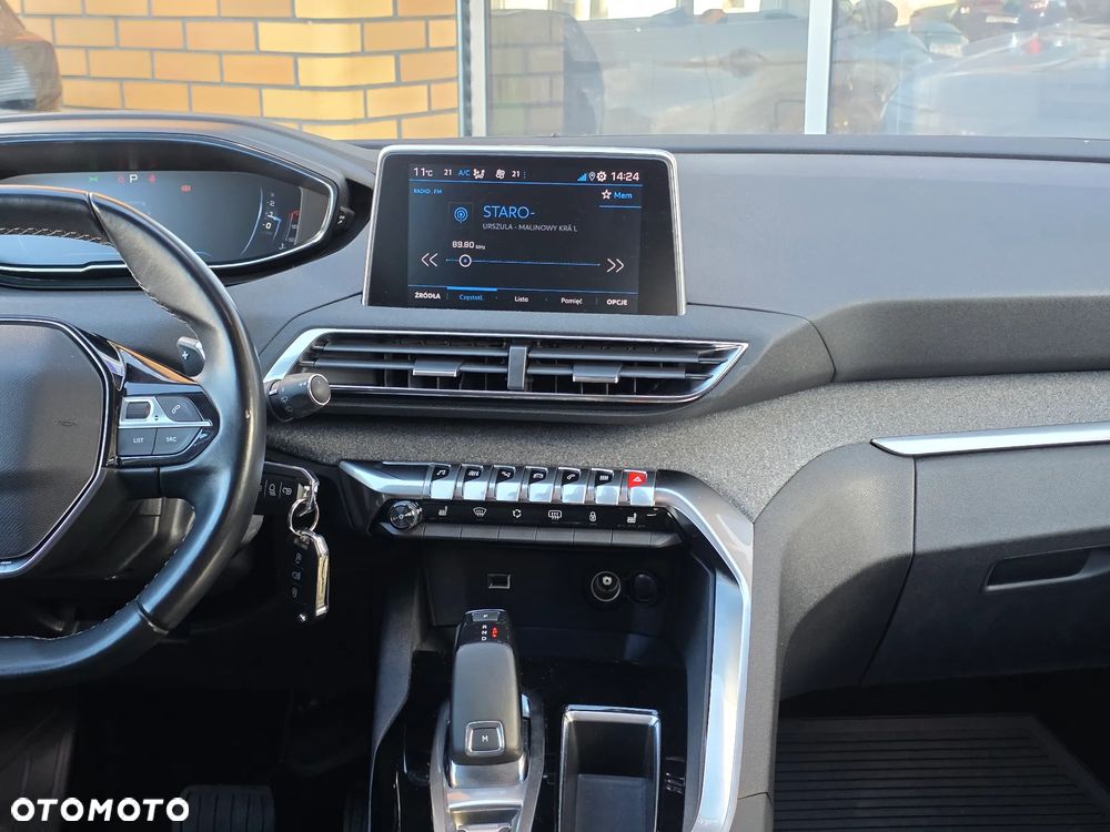 Peugeot 5008 1.5 BlueHDi Allure S&S EAT8 - 25