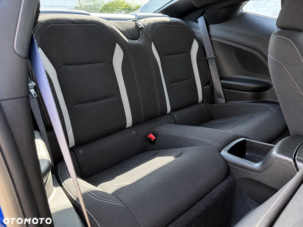 Chevrolet Camaro 3.6 V6 Coupe 2LT - 24