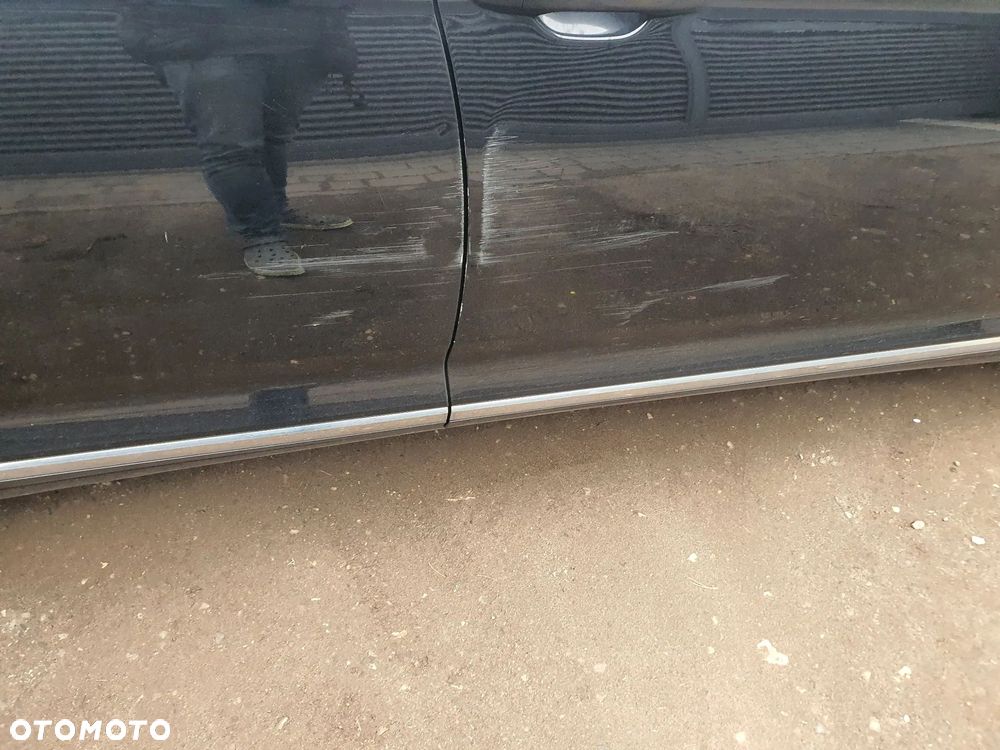 Volkswagen Passat Variant 2.0 TDI BMT Highline - 9