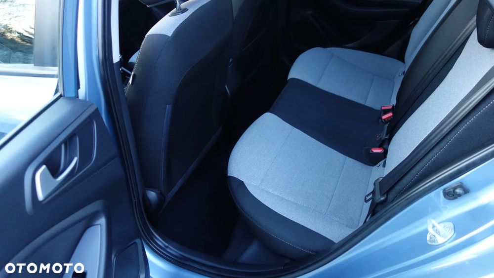 Hyundai i20 1.4 Comfort - 27