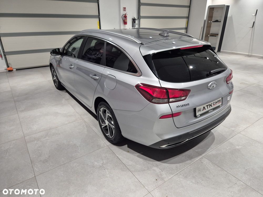 Hyundai i30 1.5 T-GDI 48V Smart - 8