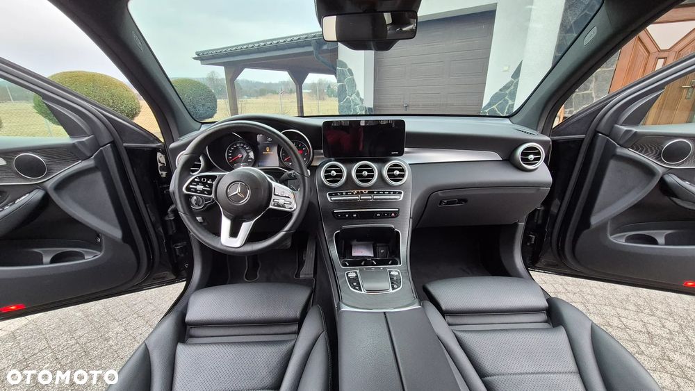 Mercedes-Benz GLC 300 4-Matic - 6
