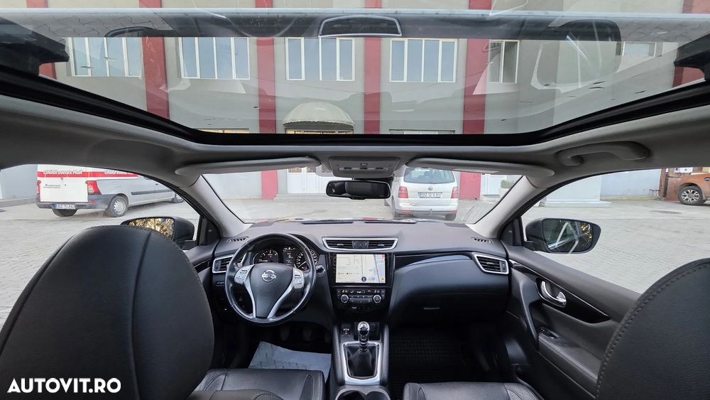 Nissan Qashqai 1.6 DCI Start/Stop 4X4-i Tekna - 12