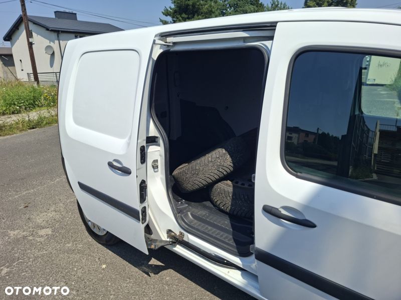 Renault Kangoo Maxi - 25