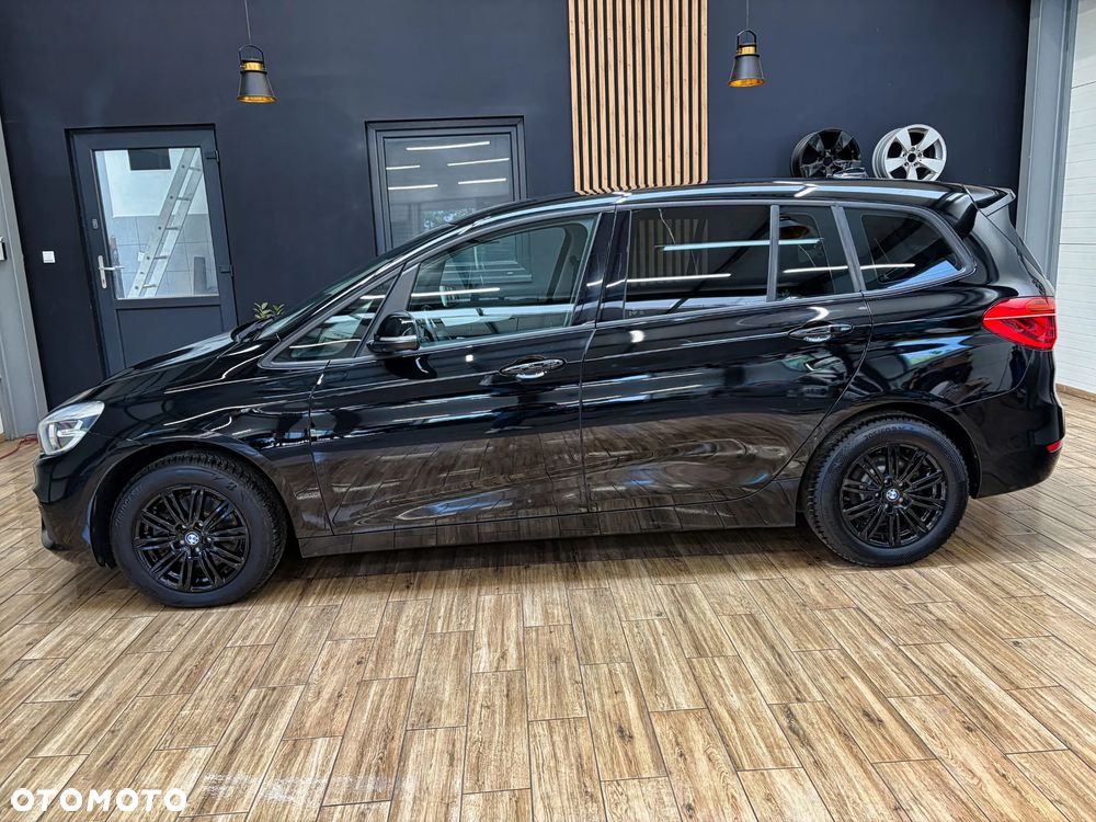 BMW Seria 2 218d Sport-Aut Advantage - 11