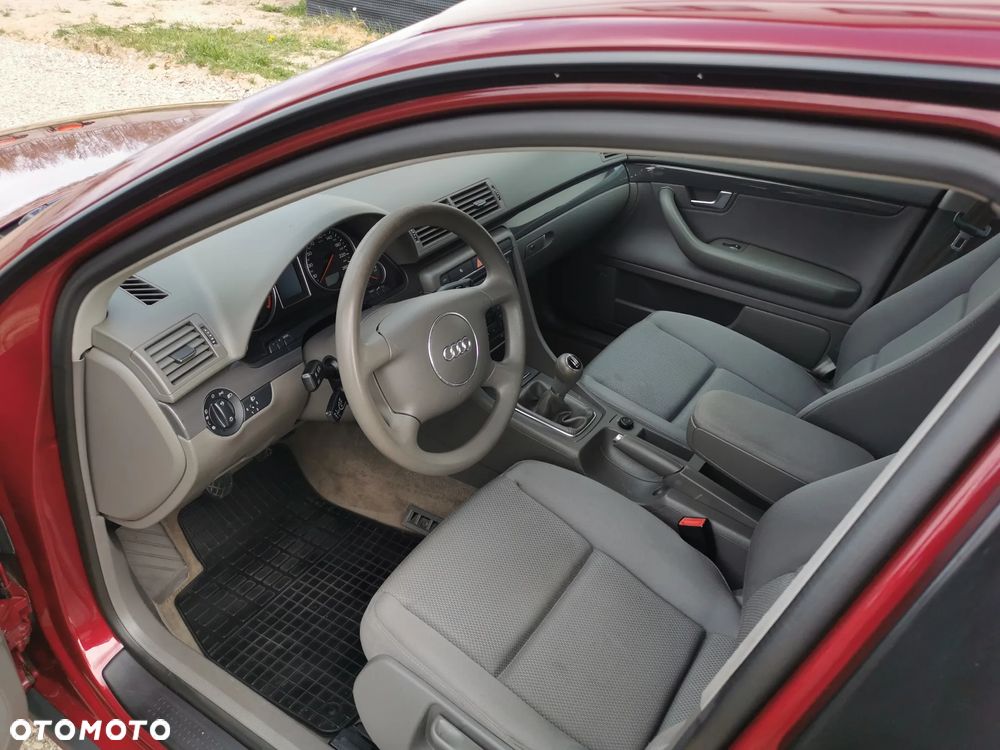 Audi A4 Limousine 2 - 34