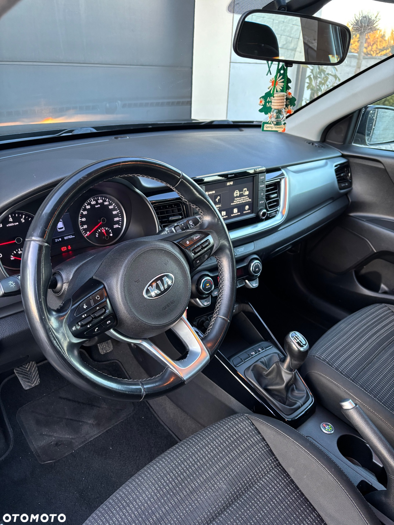 Kia Stonic - 14
